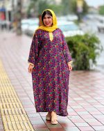 پیراهن گلگلی نگار
